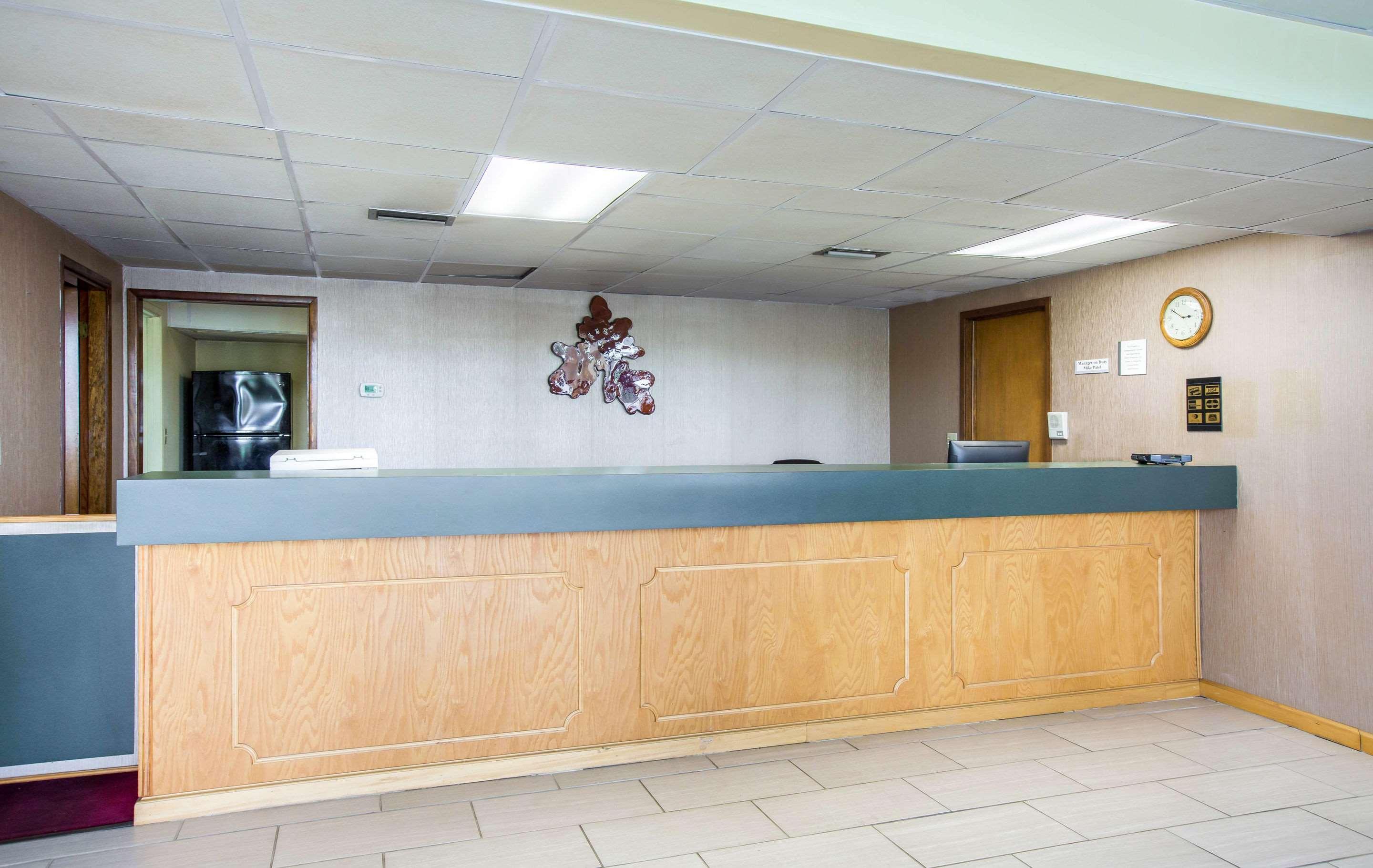 Bonifay Rodeway Inn מראה חיצוני תמונה
