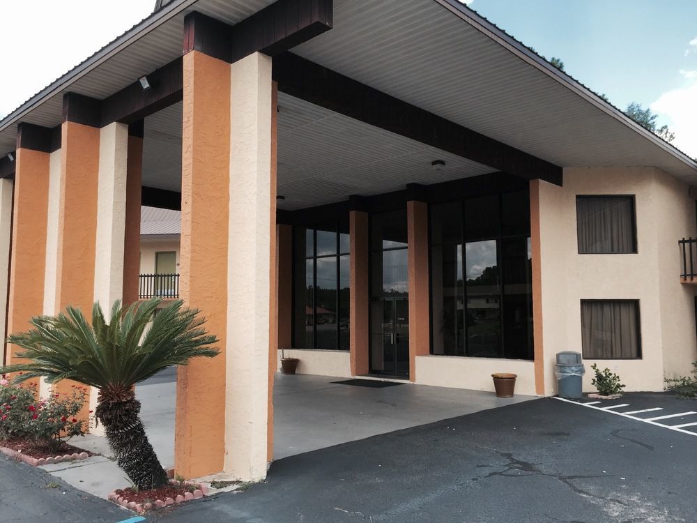 Bonifay Rodeway Inn מראה חיצוני תמונה