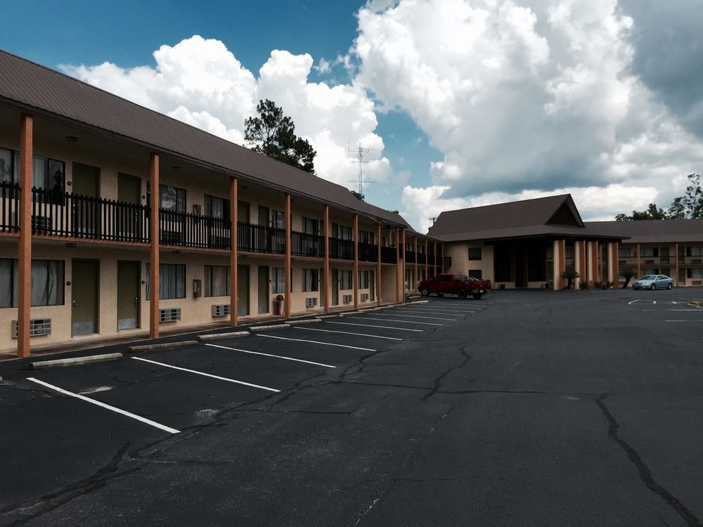 Bonifay Rodeway Inn מראה חיצוני תמונה